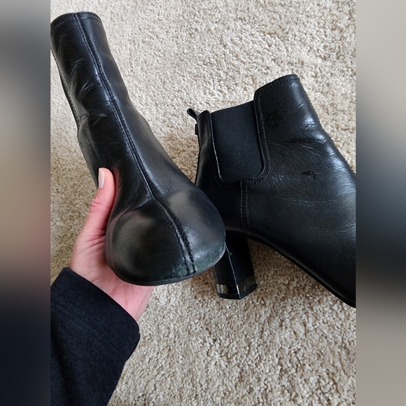 Tory Burch made in Brazil black leather size 9.5 M Chelsea heeled boots - Picture 8 of 16